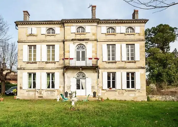 Sequoia - Grande - Sdb Privee 3* بازاس